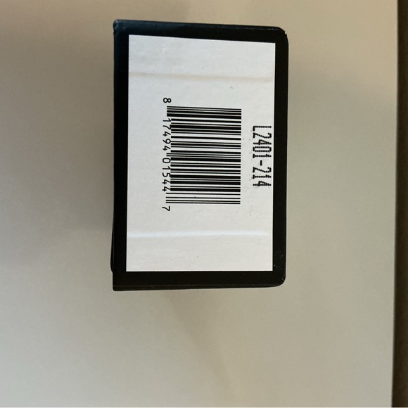 New SundayRiley A+ High Dose Retinoid Serum .05 oz - Picture 4 of 4